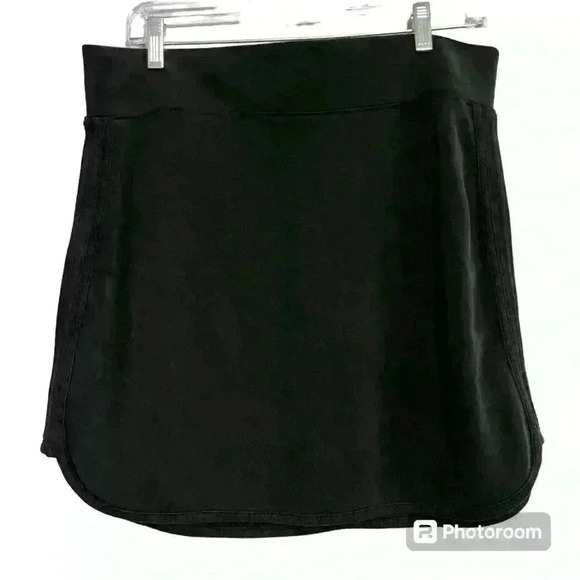 Athleta Black Skirt. Women’s Size Medium - Picture 2 of 10
